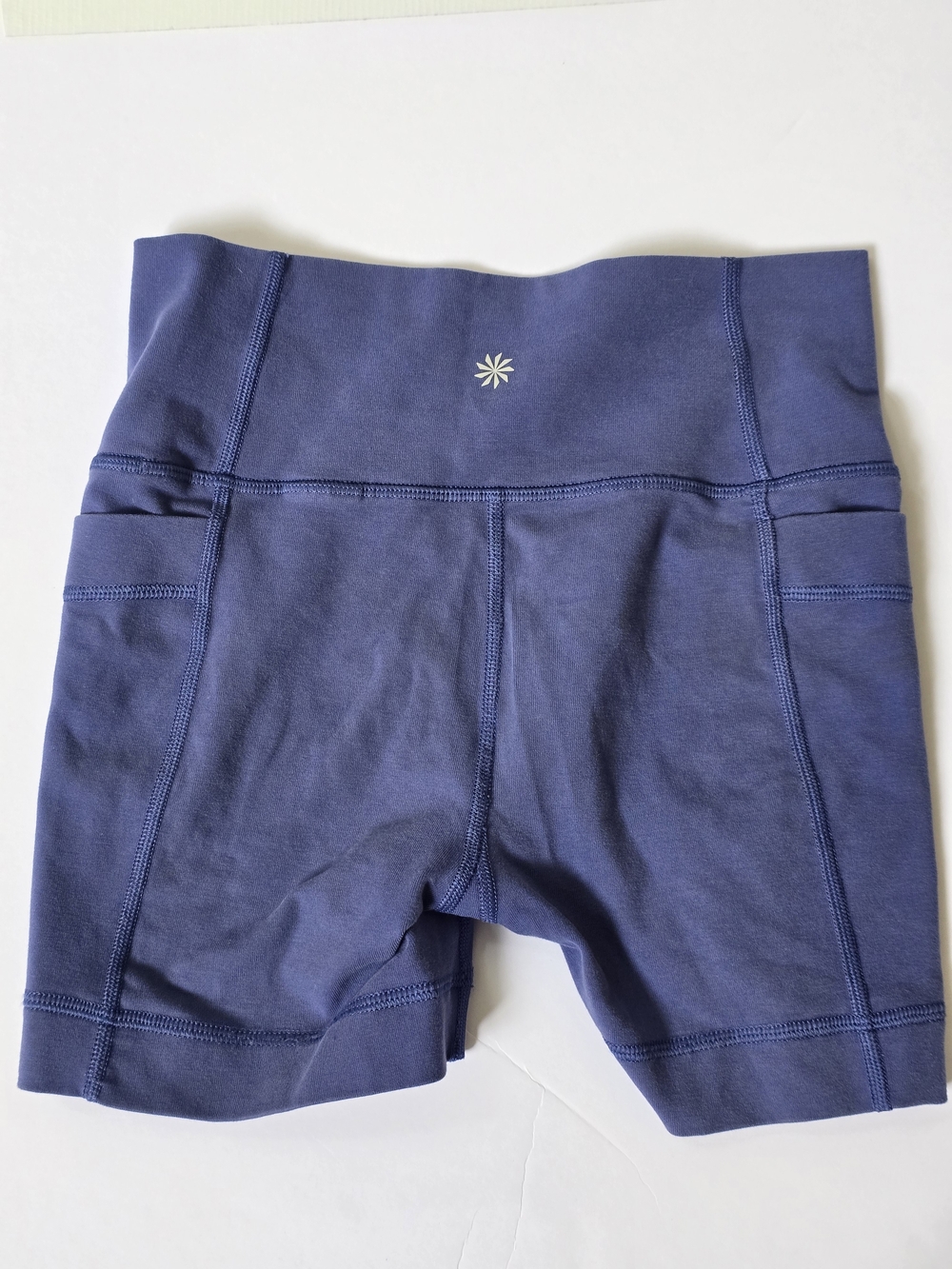 Athleta Girl Right Moves Shorts Medium 8 10 Purple Blue